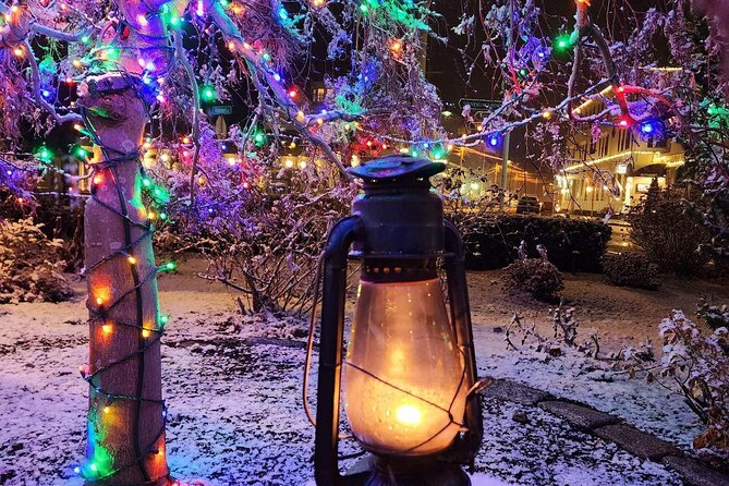 Ghosts of Christmas Past Downtown Stroll - A Christmas Walk With More Folklore Than Fright