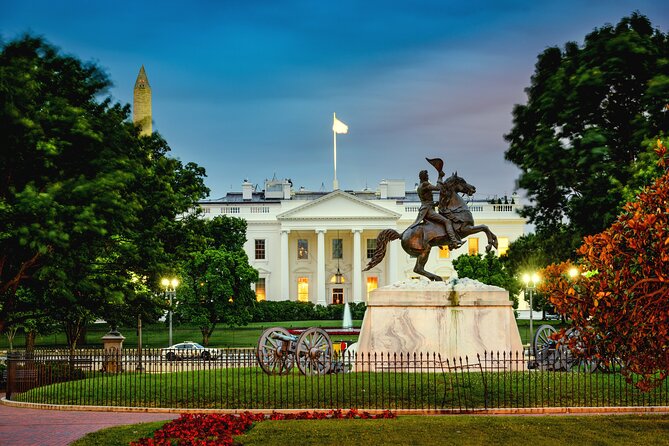 Ghosts of D.C. - Walking Tour - The U.S. Capitol: power, legends, and a phantom cat