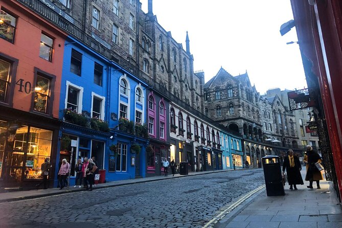 Ghosts of Edinburgh: Bloody Past Exploration Game and Tour - A ghost game through Edinburgh’s oldest streets