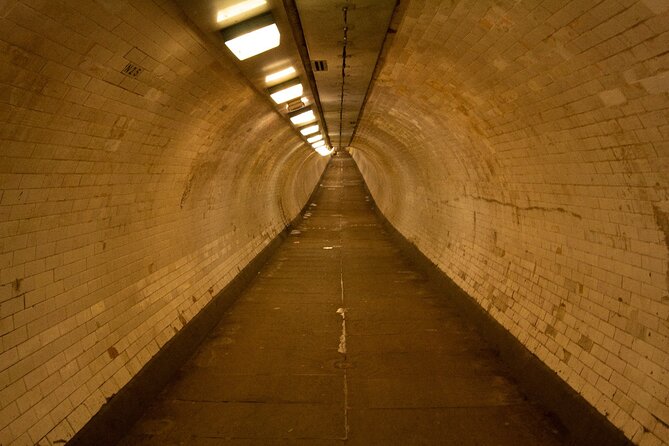 Ghosts of Greenwich: London's Haunted Walking Tour - Pirates, Revenge, and the Millennium Dome