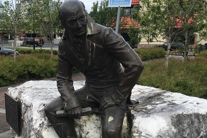 Ghosts of Historic Sitka - Walking Tour - An in-character guide changes the mood