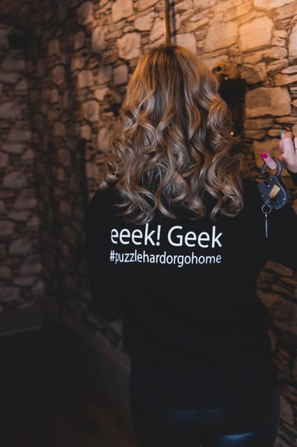 Glasgow: Escape Room The Ghost of Mary Queen of Scots - What the $37 price gets you