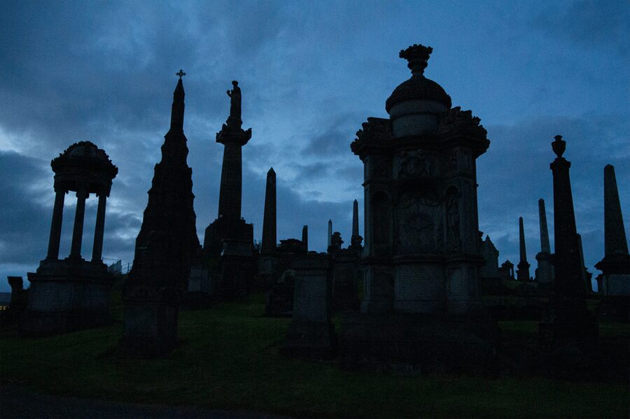 Glasgow: Ghouls, Ghosts & Gruesome Tales Guided Walking Tour - The Royal Infirmary and Glasgow’s medical oddities