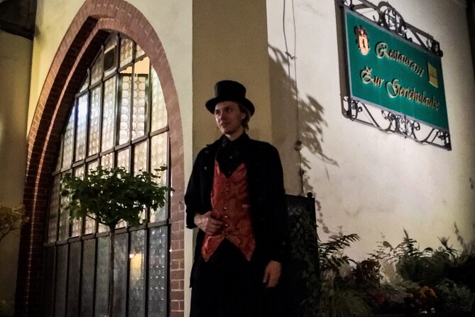 Gruseltour Berlin Haunted Ghost Walk 90-minute at Berlin Mitte city center - Who should book this Berlin ghost walk