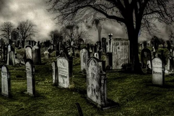 Guided Ghost Tour of Frome - Why this Frome walk feels different