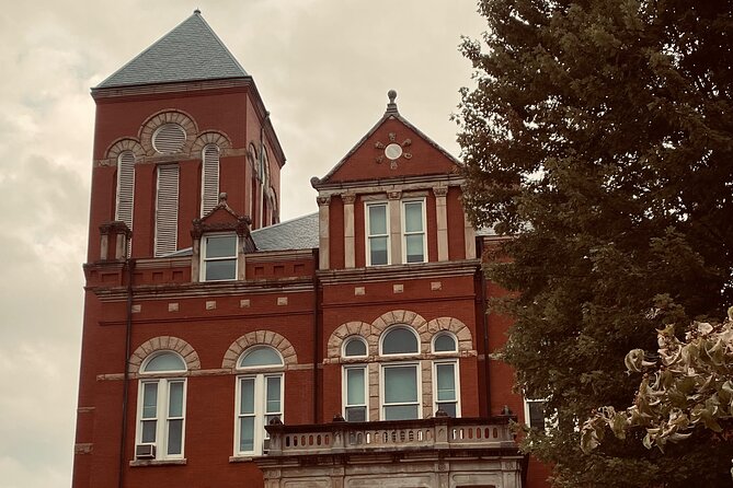 Guided Ghost Walking Tour Through Historic Fayetteville - Group size and the feel of the evening