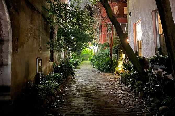 Guided Walking Ghost Tour in Charleston - St. Philip’s Church brings the walk to a grand finish