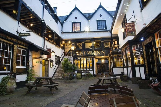 Guided walking tour : Ghosts & Giggles Of Gloucester - Who will enjoy Ghosts & Giggles Of Gloucester