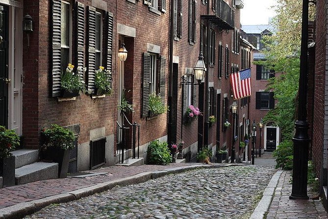Haunted Boston Booze and Boos Ghost Walking Tour - Key points to know before booking