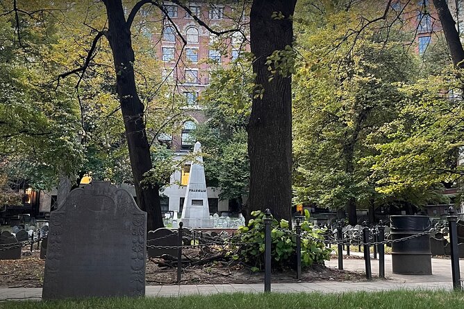 Haunted Boston’s Historic Streets Walking Guided Tour - What the guides add to the experience