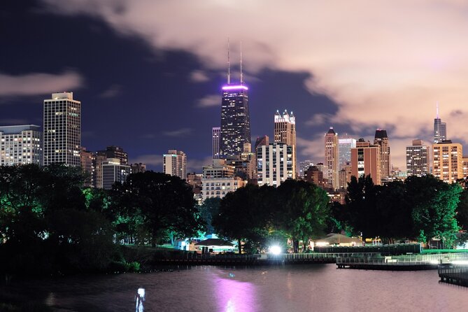 Haunted Chicago Exploration Game and Tour - Key points at a glance