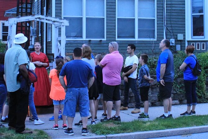 Haunted Civil War Spirits Tour of Downtown Gettysburg - Baltimore Street after dark