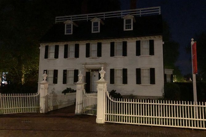 Haunted Footsteps Best Ghost & Paranormal Salem Tour - A lantern-lit start at 8 Central Street