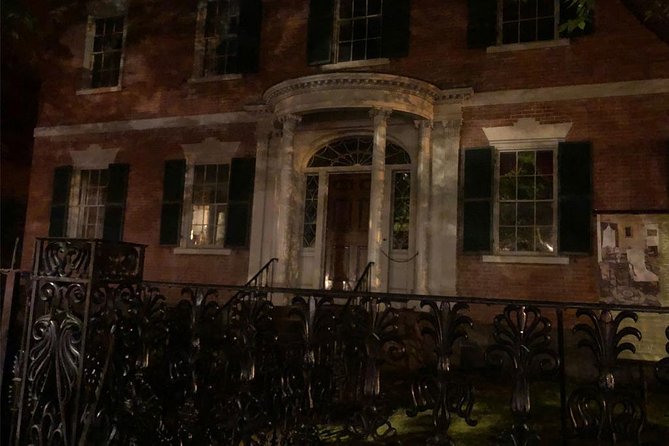 Haunted Footsteps Best Ghost & Paranormal Salem Tour - Ropes Mansion: gardens with an eerie reputation