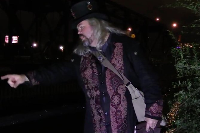 Haunted Griffintown Ghost Walking Tour in Montréal - The guide can shape the entire evening