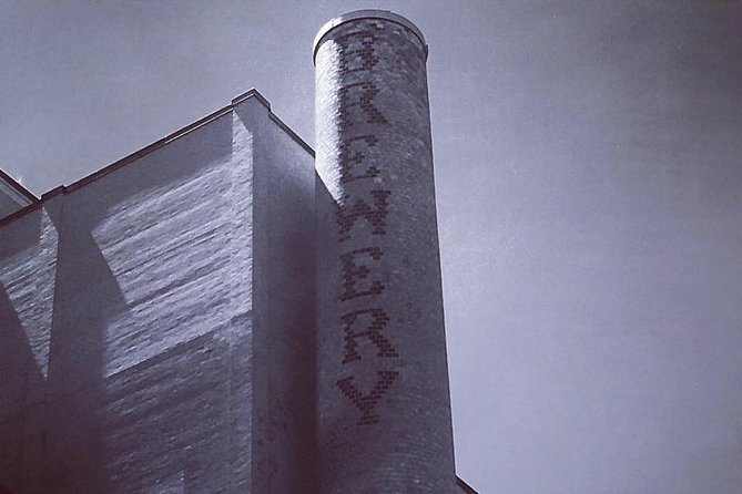 Haunted Griffintown Ghost Walking Tour in Montréal - A family-friendly idea with a slightly spooky edge