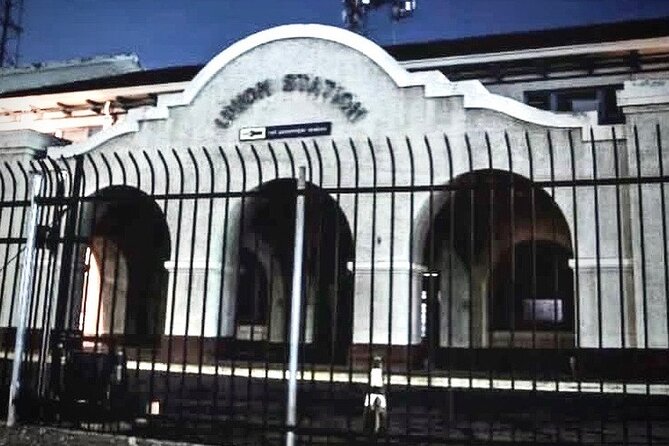 Haunted Jails, Rails and Grave Tales Ghost Tour - The Old Courthouse brings courtroom drama