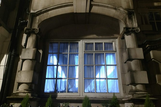 Haunted London: Ghost Hunt Self-Guided Walking Adventure - Timing, transport, and practical planning
