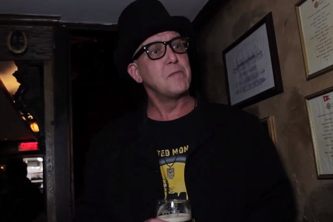 Haunted Montreal Pub Crawl - Sir Winston Churchill Pub and darker tales