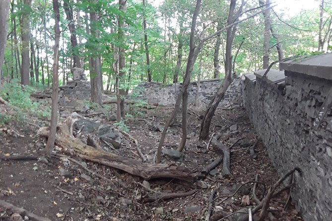 Haunted Mountain - Reported hauntings and Montreal’s darker past