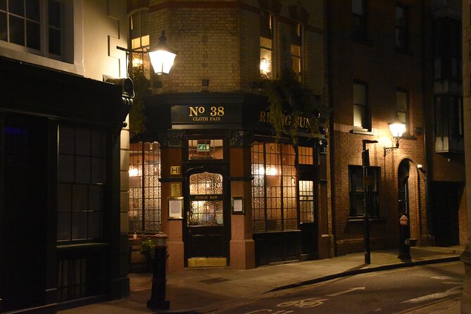 Haunted Pub Tour of London - What the private price really buys you