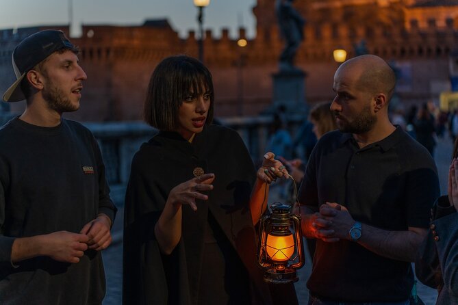 Haunted Rome Ghost Night Walking Tour - Campo de’ Fiori and Piazza Farnese: executions and papal scandal