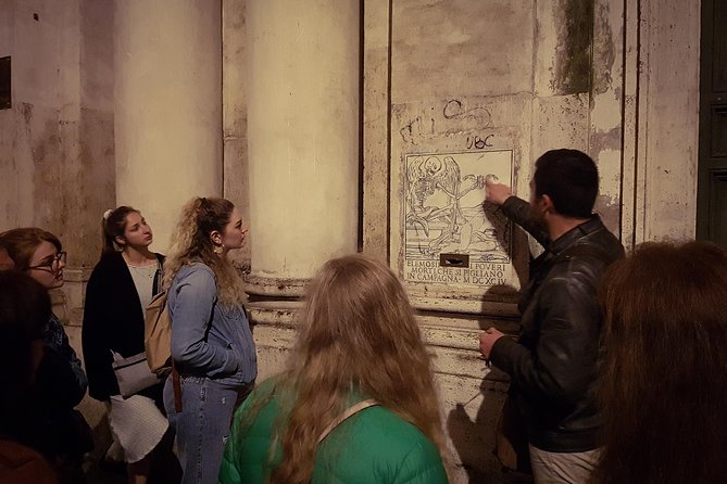 Haunted Rome Ghost Tour - The Original - Piazza Farnese and the power of a Roman family