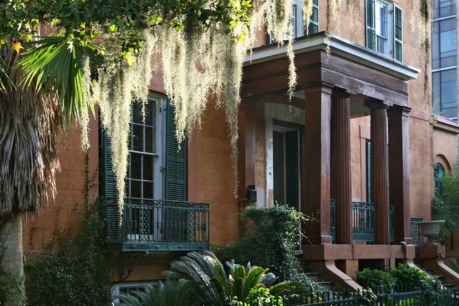 Haunted Savannah Paranormal Ghost Tour - Gullah traditions and Savannah superstition