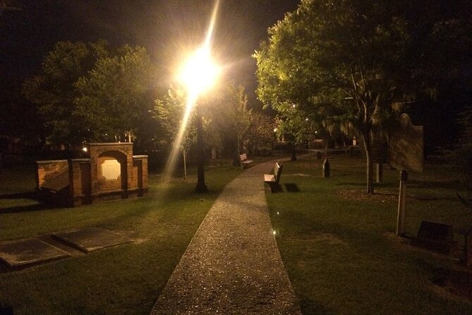 Haunted Savannah Pub Crawl - Who will enjoy this Savannah evening?
