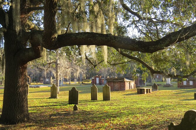 Haunted Savannah Self-Guided Walking Audio Tour - The Riverfront’s Glowing Orbs