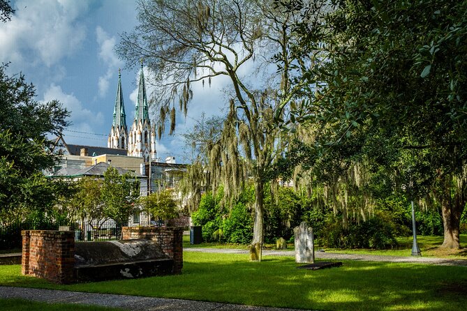 Haunted Savannah Self-Guided Walking Audio Tour - The Marshall House and Civil War Spirits