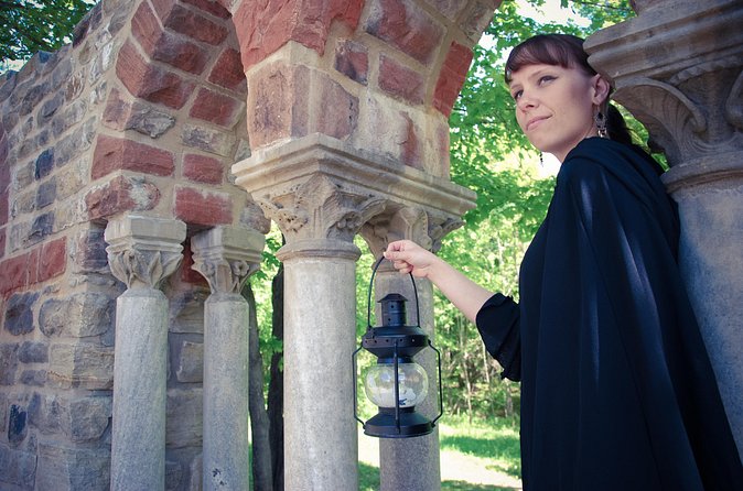 Haunted Walk Experience at the Mackenzie King Estate - Getting there from Ottawa and Gatineau Park