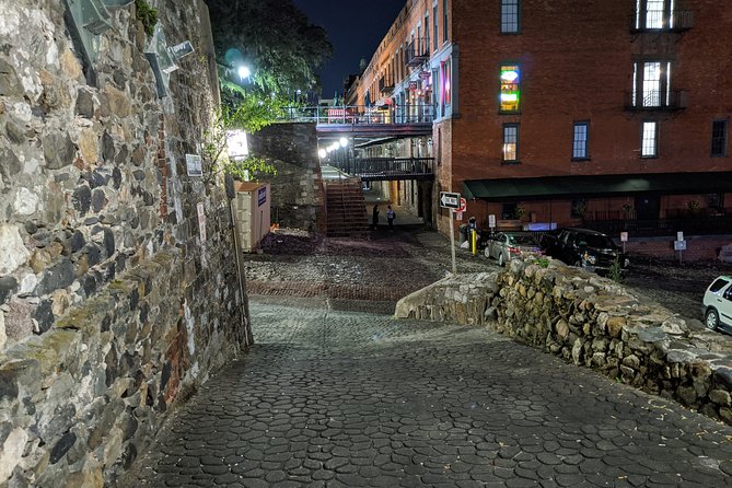Hell Cat Ghost Tour - Savannah's Haunts and Horror - Who should book the Hell Cat Ghost Tour?