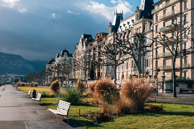 Highlights of Geneva: Dark History Quest Experience - Promenade de Saint-Antoine and the former prison site