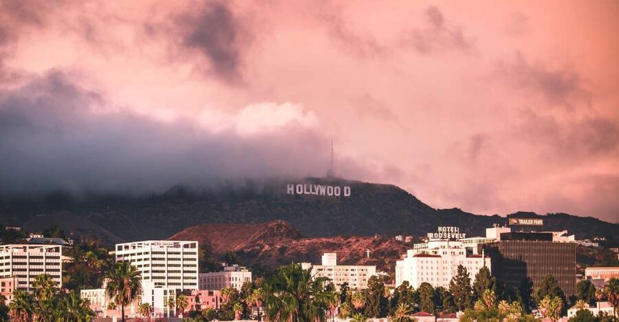 Hollywood: Haunted Walking Tour, True Crime, Creepy Tales - Starting at the Pantages Theatre