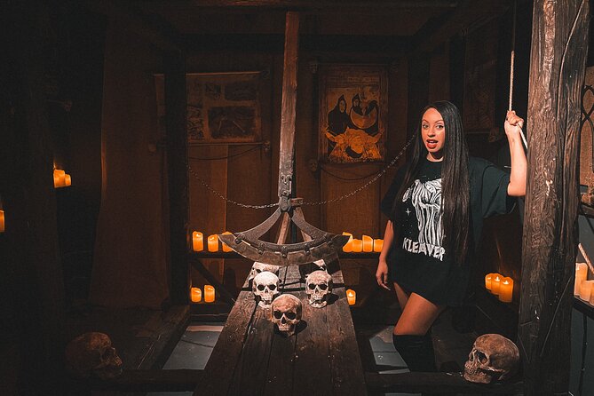 Hollywood Medieval Torture Museum Ticket with Ghost Hunting - A good fit for a Hollywood evening?