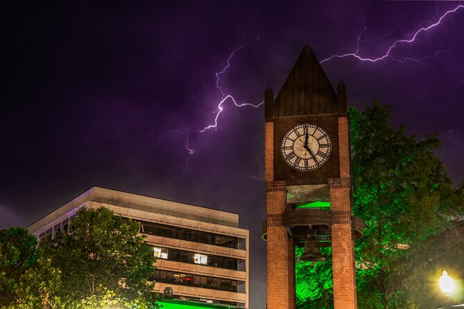 Houston Hollow Heart Hauntings Ghost Tour - Molly’s Pub: a lively finish to the walk
