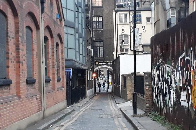 Jack the Ripper London Private Taxi Tour - Whitechapel: 50 minutes in the heart of the case