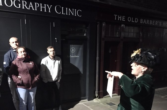 Jack the Ripper Tour Whitechapel - Spitalfields, the Ten Bells, and Mary Kelly Corner