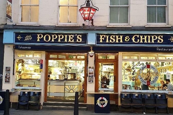 Jack the Ripper Tour Whitechapel Plus Fish and Chips - Puma Court and the power of the newspapers