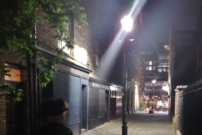 Jack the Ripper Tour (Whitechapel) - Meeting outside The White Hart