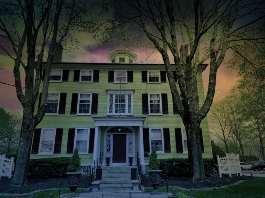 Kennebunkport: Haunted Ghost Walking Tour - Louis Graves Library and the town’s quieter side