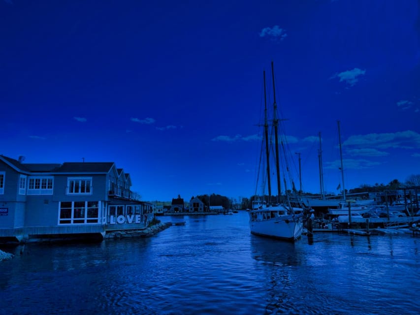 Kennebunkport: Haunted Ghost Walking Tour - Old River House and the water’s darker stories