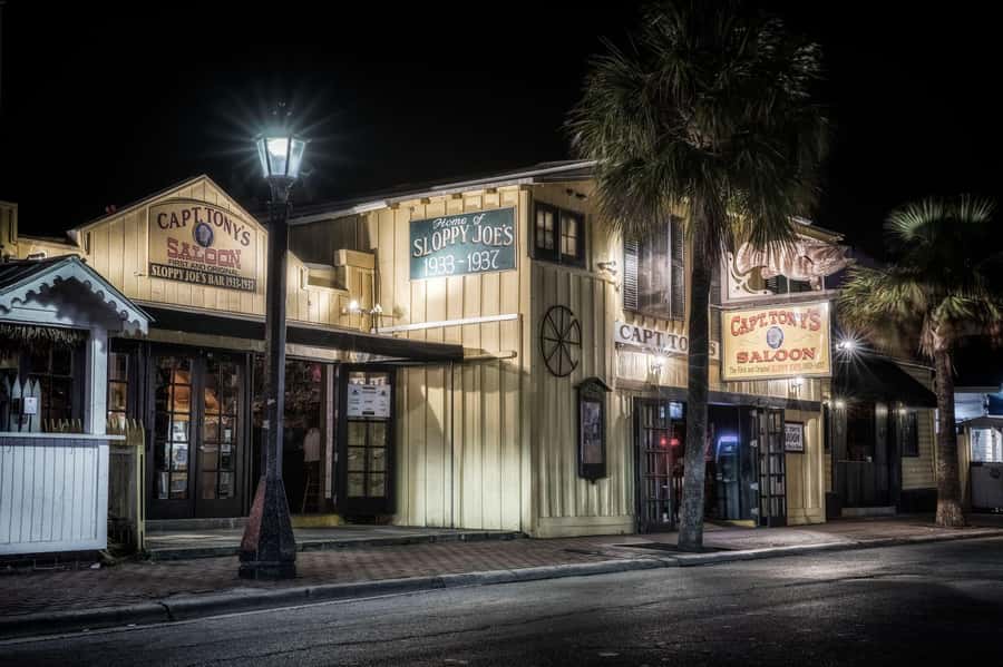 Key West: Southernmost Ghosts Haunted Walking Tour - Key points to know