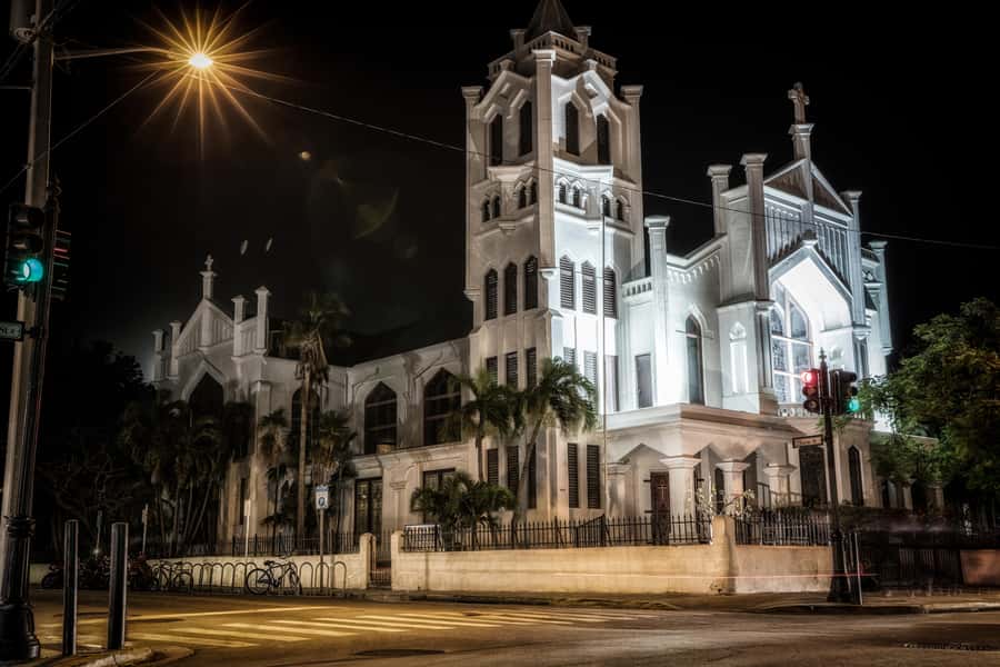 Key West: Southernmost Ghosts Haunted Walking Tour - Why Key West makes such a good ghost-story town