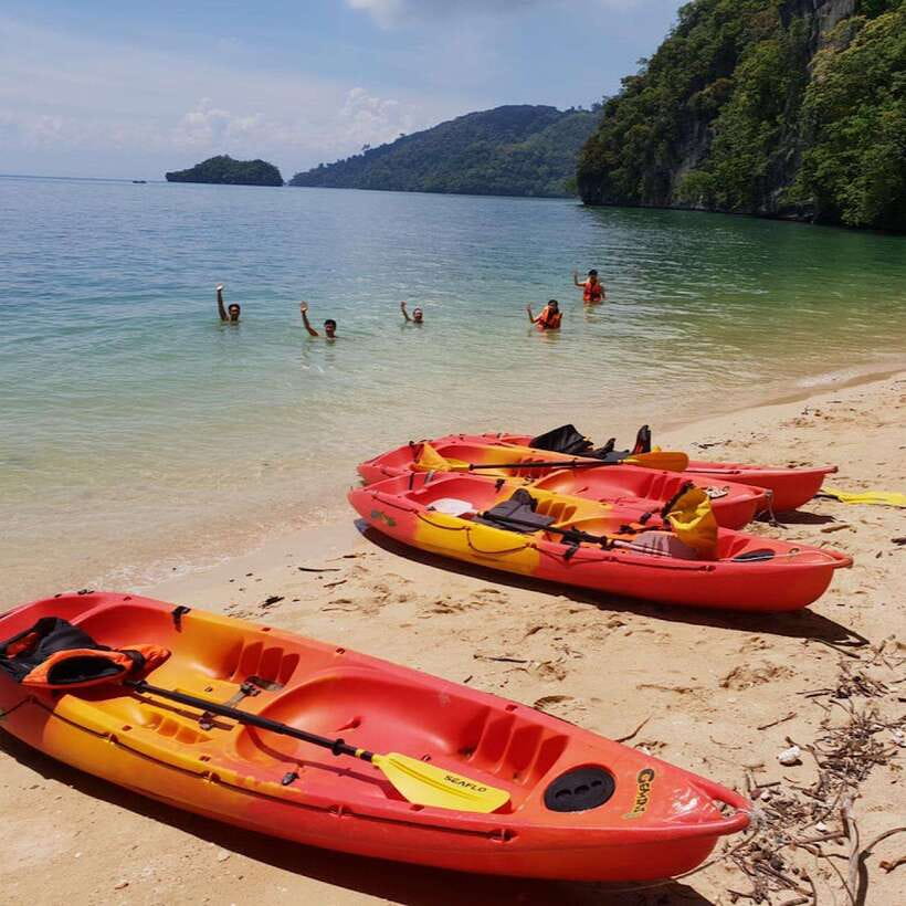 Ko Lanta: Ko Aung, Ko Phee Ghost Cave Island, Talabeng Kayak - A four-hour route from Ko Lanta’s mangroves to Talabeng
