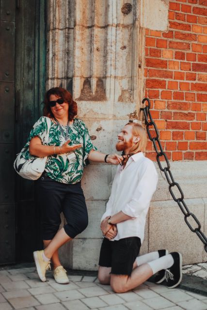Krakow: Spooky Tales Guided Walking Tour - The executioner’s house and the public punishment site