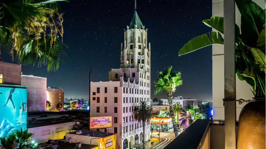LA Ghosts: Terrors of Tinseltown Tour - TCL Chinese Theatre and Hollywood’s famous faces