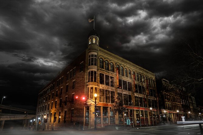 Lace, Lunacy, and Loss: Louisville Ghost Tours - The Witches’ tree on South 6th Street