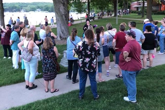 Lake Geneva Ghost Walk - Maxwell Mansion Hotel brings the stories indoors